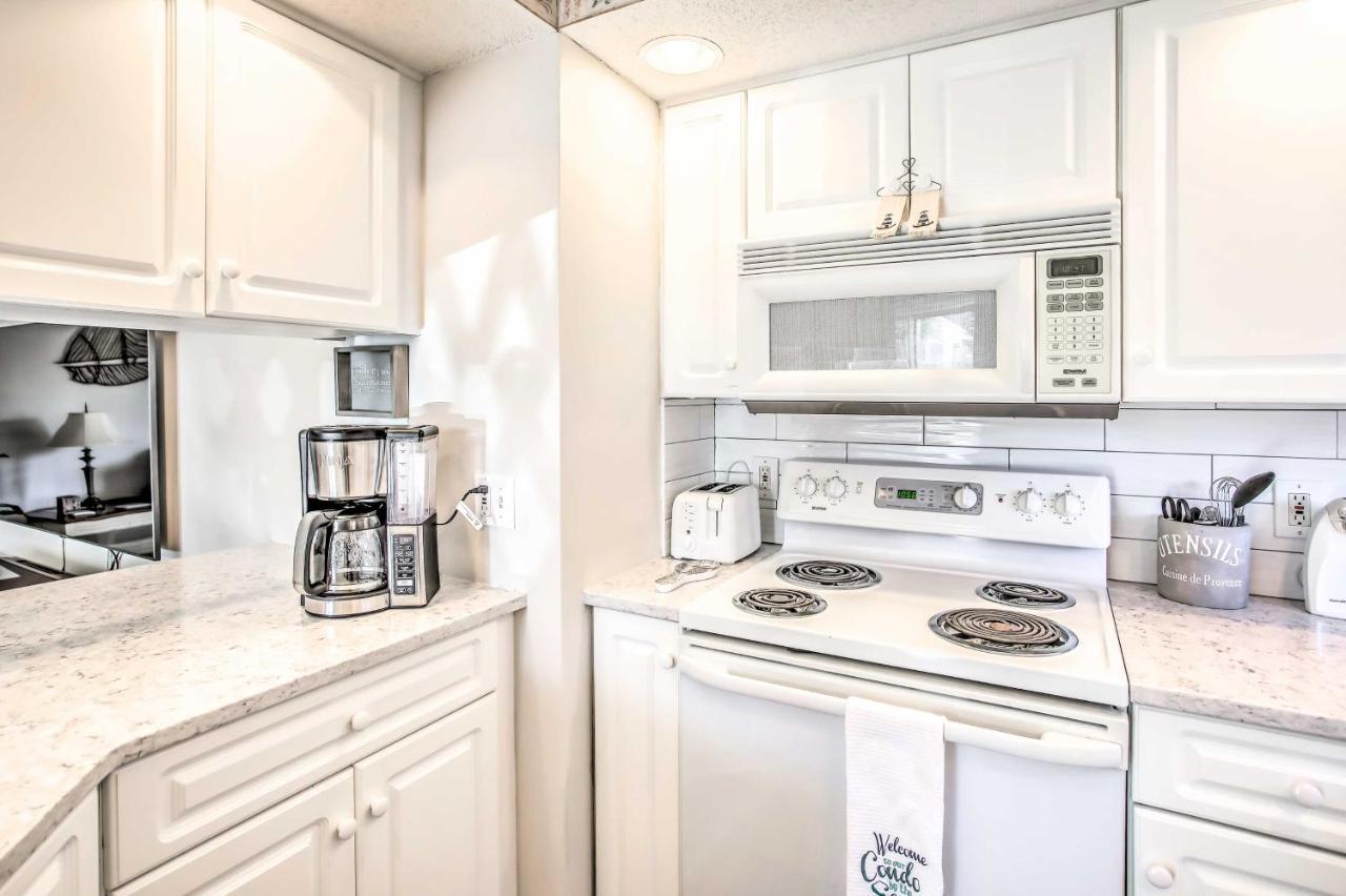 Waterfront North Myrtle Beach Condo With Pool Access Bagian luar foto